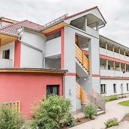 Smart Liv'in Laabnerhof דירה לאבן